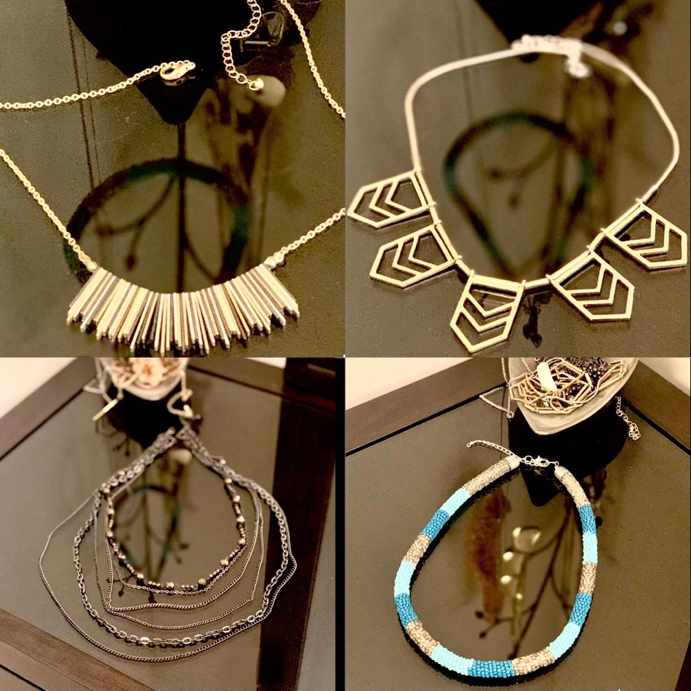 Statement necklace lot